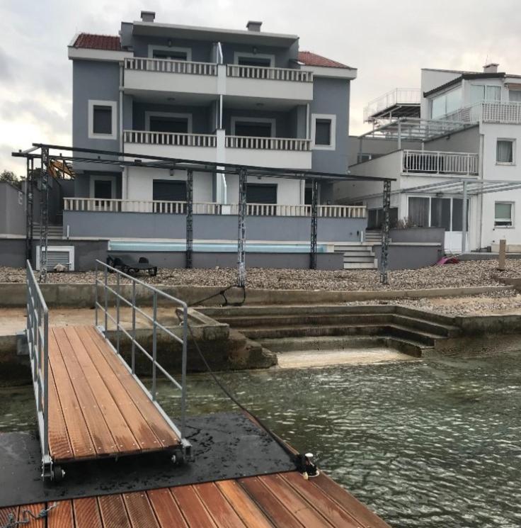 Apartments Poseidon Sreser Exterior photo